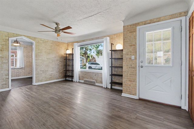 6310 Buckingham Avenue, Allen Park, MI 48101