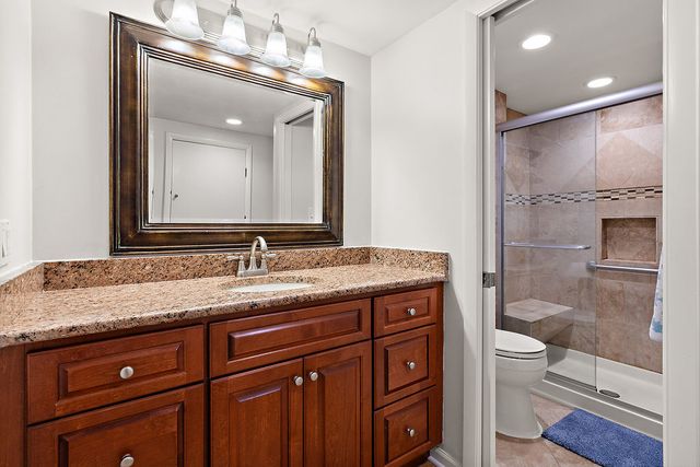 4 Harrogate On Oxford, Rolling Meadows, IL 60008