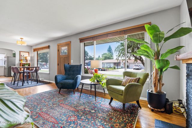 2712 N 5th ST, Coeur D'alene, ID 83815