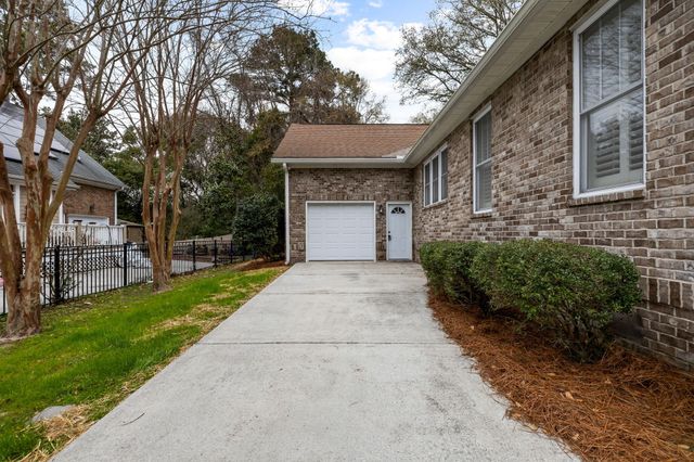 35 Lolandra Avenue, Charleston, SC 29407