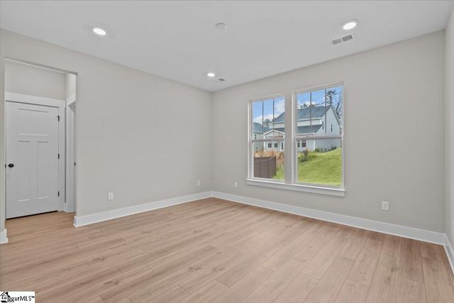 810 Pleasant Falls Drive, Moore, SC 29369