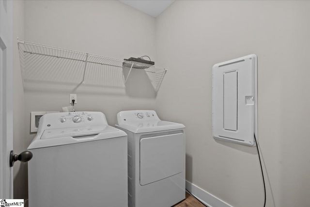 810 Pleasant Falls Drive, Moore, SC 29369