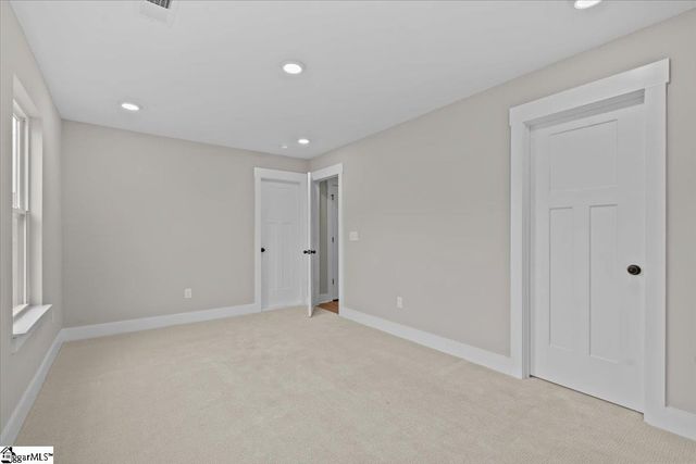 810 Pleasant Falls Drive, Moore, SC 29369