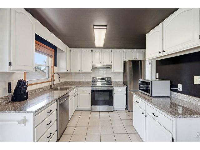 986 E 114th Pl, Northglenn, CO 80233