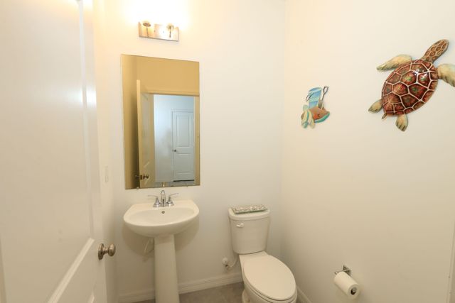 656 NE Waters Edge Lane, Port St. Lucie, Port St Lucie, FL 34983