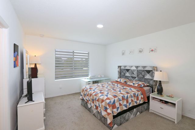 656 NE Waters Edge Lane, Port St. Lucie, Port St Lucie, FL 34983