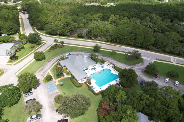 656 NE Waters Edge Lane, Port St. Lucie, Port St Lucie, FL 34983