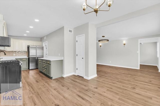2208 Mason Drive, Savannah, GA 31404