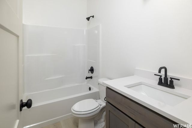 69 N 850 W, Hyrum, UT 84319