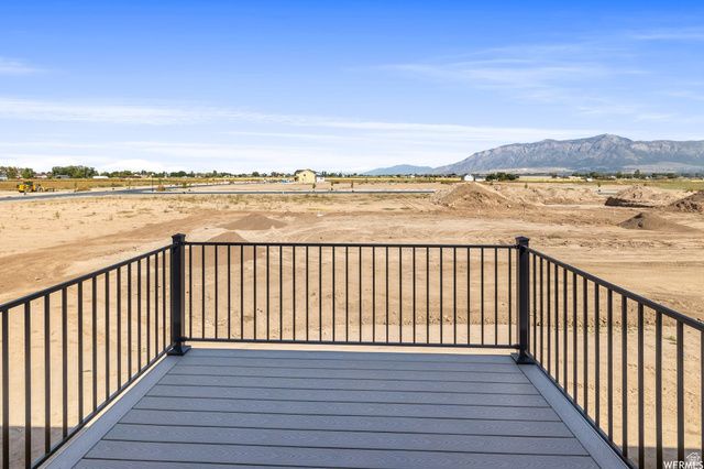 69 N 850 W, Hyrum, UT 84319