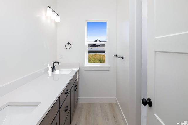 69 N 850 W, Hyrum, UT 84319