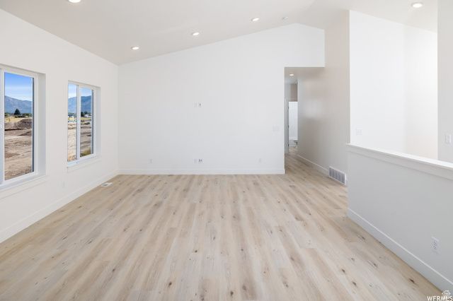 69 N 850 W, Hyrum, UT 84319