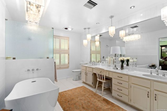 8103 N New Braunfels Ave Apt 12, San Antonio, TX 78209