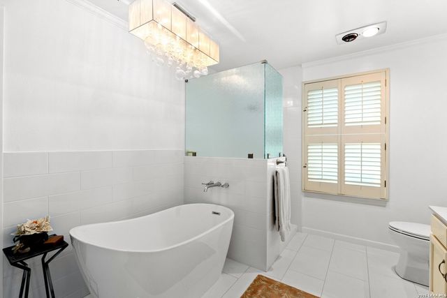 8103 N New Braunfels Ave Apt 12, San Antonio, TX 78209