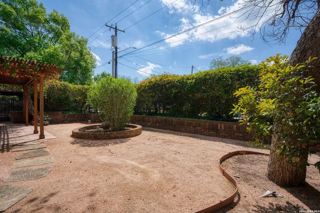 8103 N New Braunfels Ave Apt 12, San Antonio, TX 78209