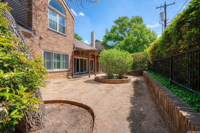 8103 N New Braunfels Ave Apt 12, San Antonio, TX 78209