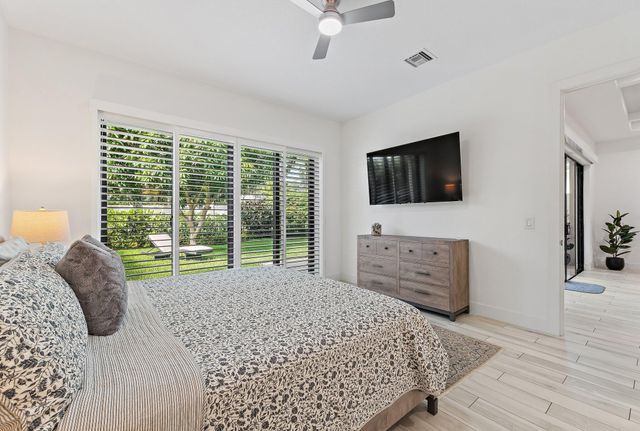 2908 Gin Berry Way, West Palm Beach, FL 33401