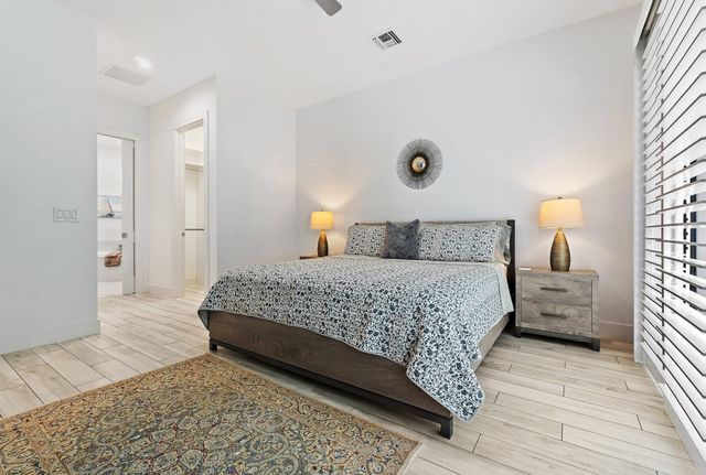 2908 Gin Berry Way, West Palm Beach, FL 33401