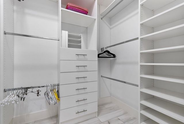 2908 Gin Berry Way, West Palm Beach, FL 33401