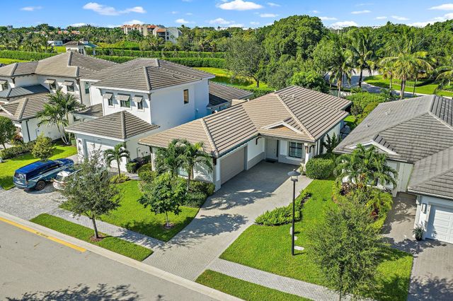 2908 Gin Berry Way, West Palm Beach, FL 33401