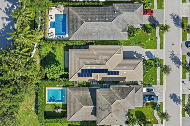 2908 Gin Berry Way, West Palm Beach, FL 33401