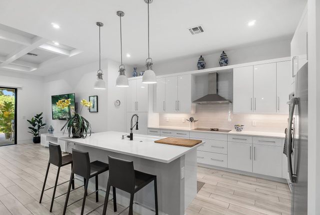 2908 Gin Berry Way, West Palm Beach, FL 33401