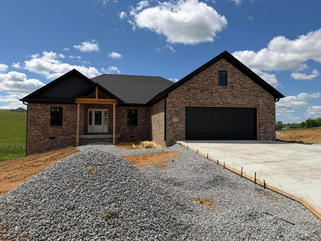 311 Wolverine Way, Richmond, KY 40475