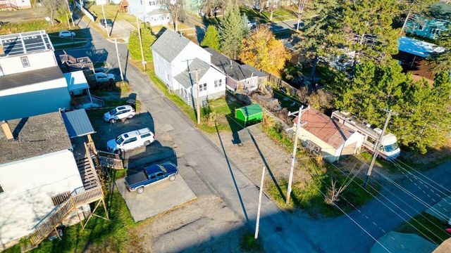 101 E Minnesota Avenue, Gilbert, MN 55741