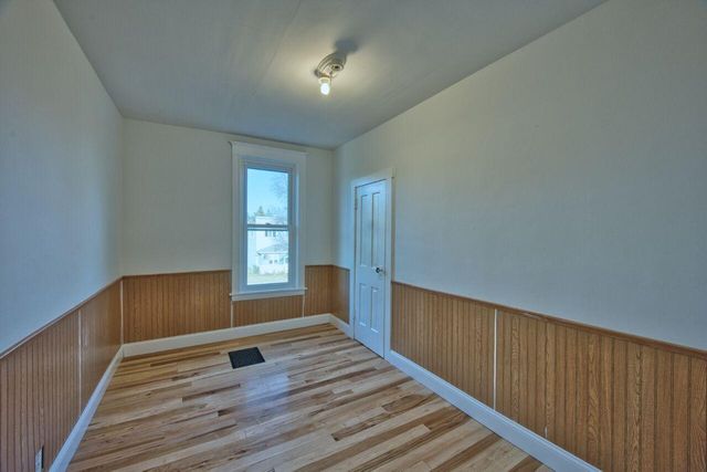 101 E Minnesota Avenue, Gilbert, MN 55741