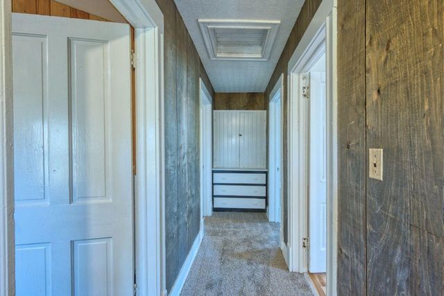 101 E Minnesota Avenue, Gilbert, MN 55741