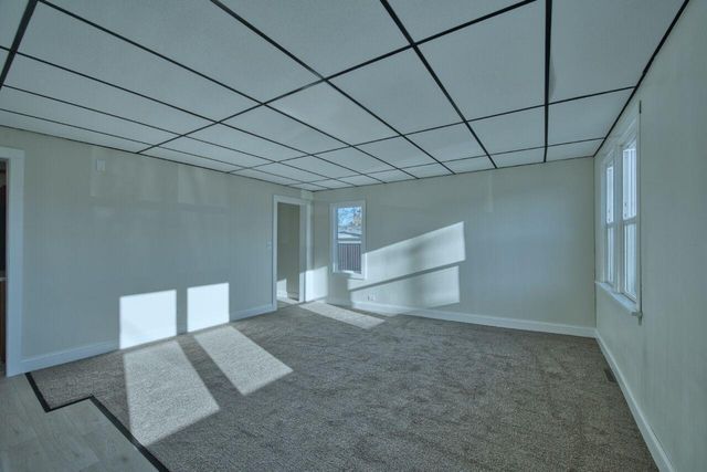 101 E Minnesota Avenue, Gilbert, MN 55741