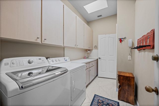178 Hampton Place, Jupiter, FL 33458
