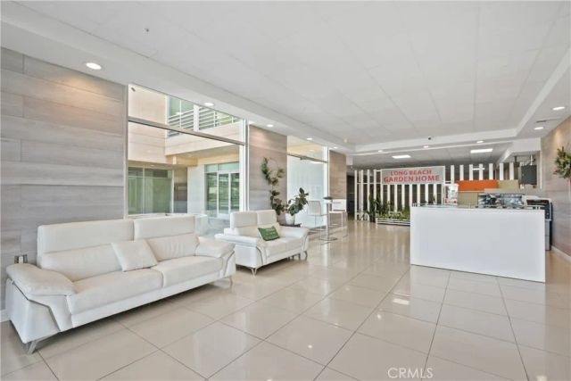 1598 Long Beach Boulevard 412, Long Beach, CA 90813