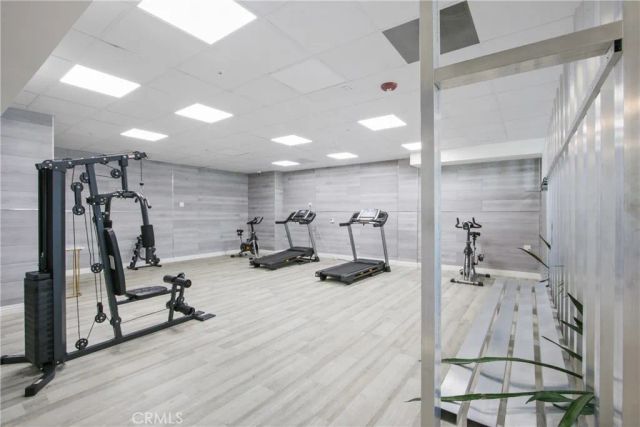 1598 Long Beach Boulevard 412, Long Beach, CA 90813