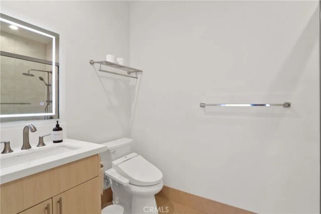 1598 Long Beach Boulevard 412, Long Beach, CA 90813