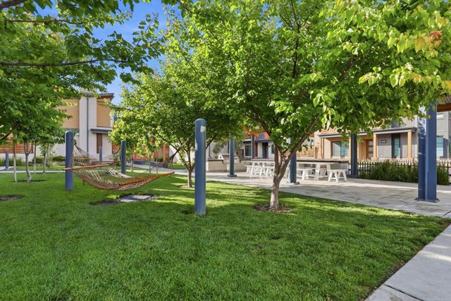 15017 Briggs Court, Los Gatos, CA 95032
