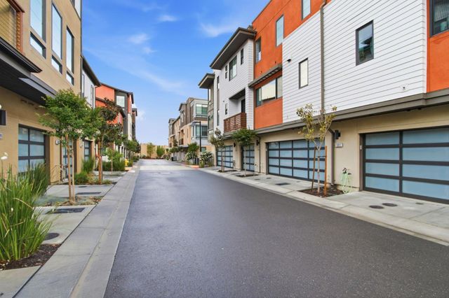 15017 Briggs Court, Los Gatos, CA 95032