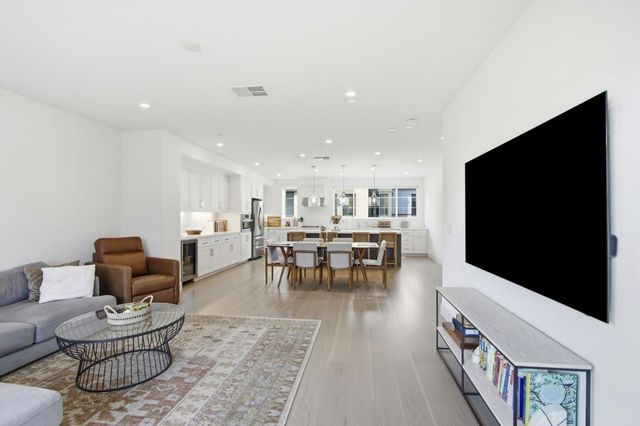 15017 Briggs Court, Los Gatos, CA 95032