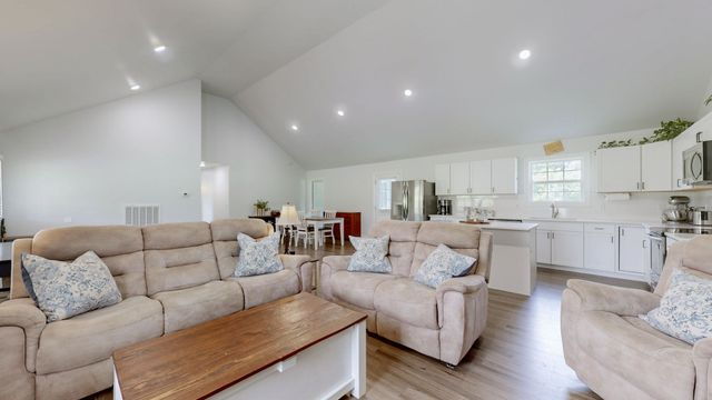 4900 Browning Branch Rd, Bethpage, TN 37022