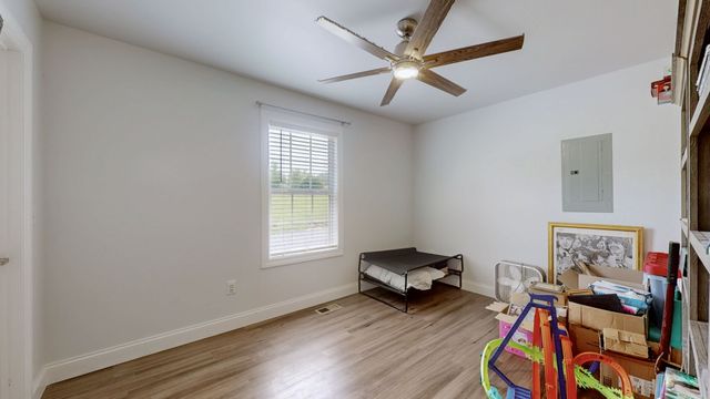4900 Browning Branch Rd, Bethpage, TN 37022