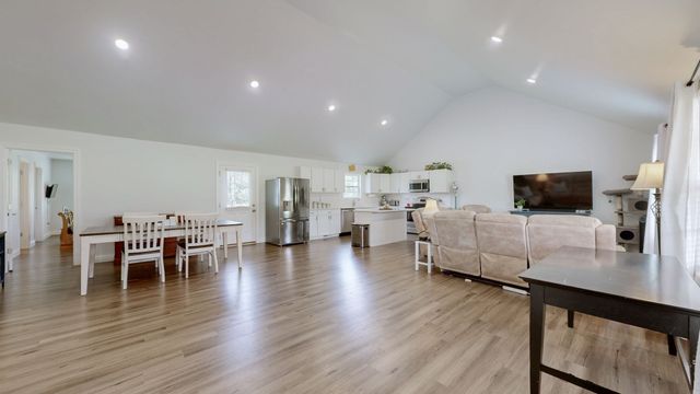 4900 Browning Branch Rd, Bethpage, TN 37022