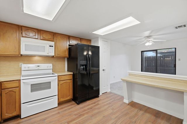 16949 Castleton Farms Road 44, Spring, TX 77379