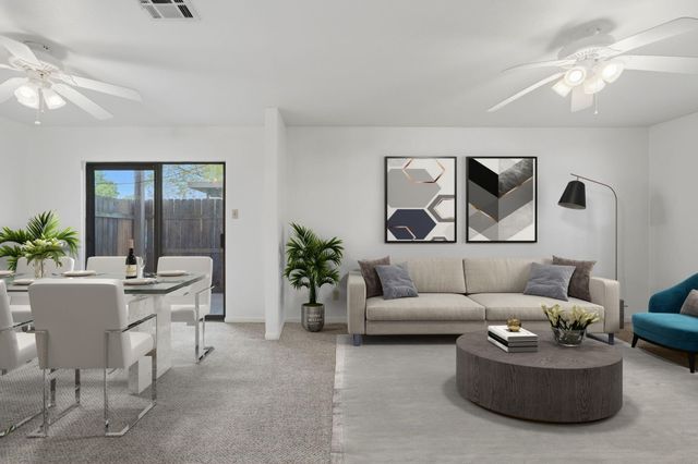 16949 Castleton Farms Road 44, Spring, TX 77379