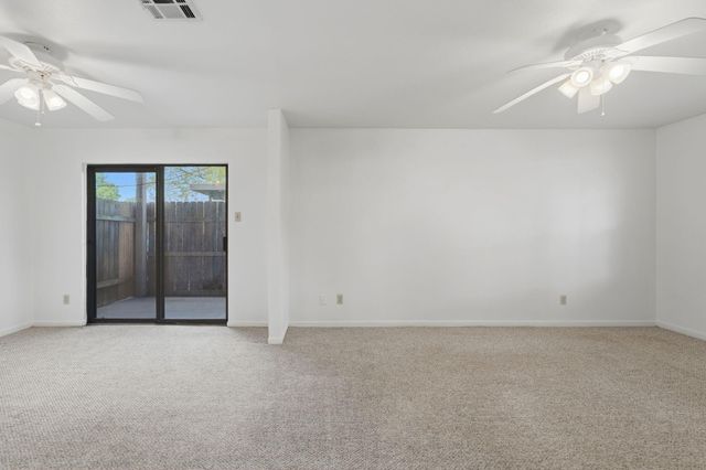 16949 Castleton Farms Road 44, Spring, TX 77379