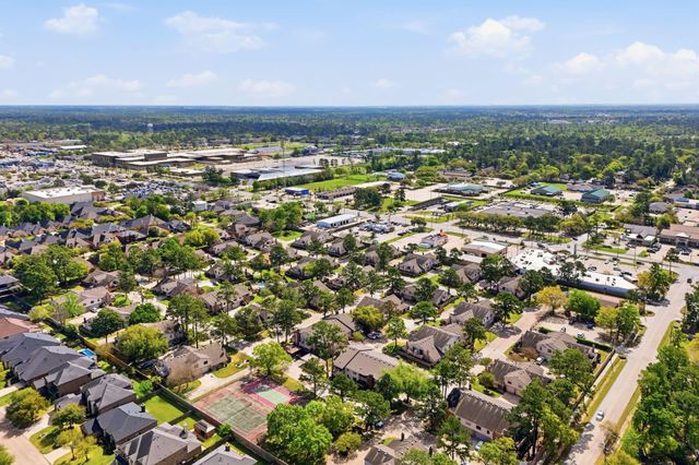 16949 Castleton Farms Road 44, Spring, TX 77379