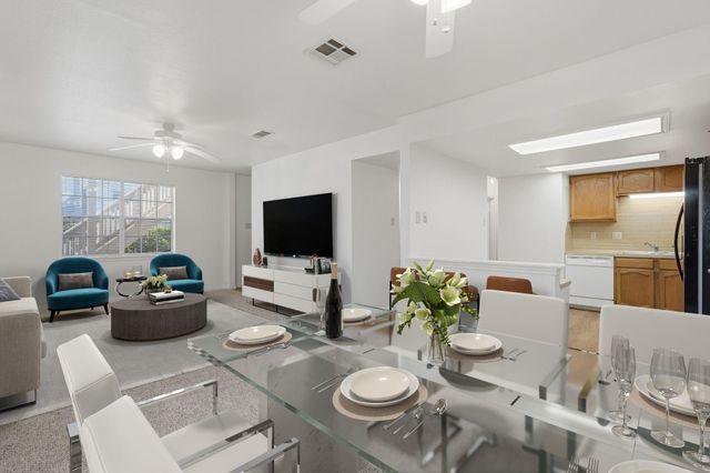 16949 Castleton Farms Road 44, Spring, TX 77379