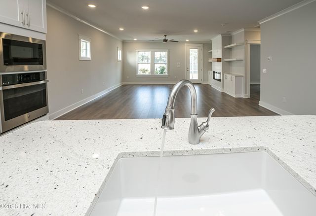 2082 Greenside Manor Drive SW, Ocean Isle Beach, NC 28469