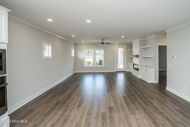 2082 Greenside Manor Drive SW, Ocean Isle Beach, NC 28469