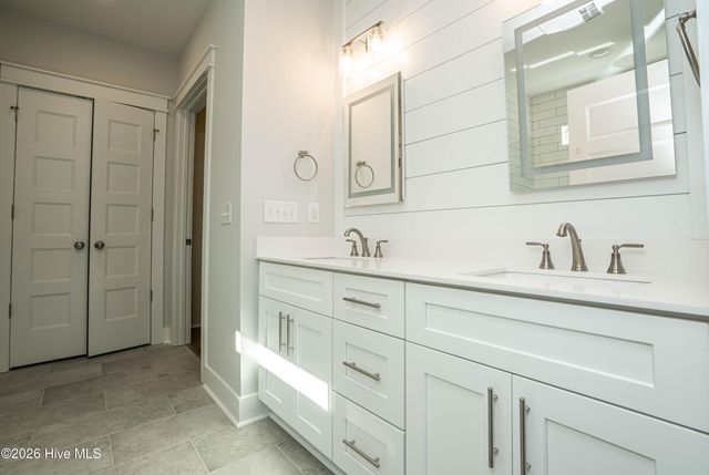 2082 Greenside Manor Drive SW, Ocean Isle Beach, NC 28469