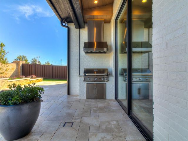 6201 NW 150th Terrace, Oklahoma City, OK 73142